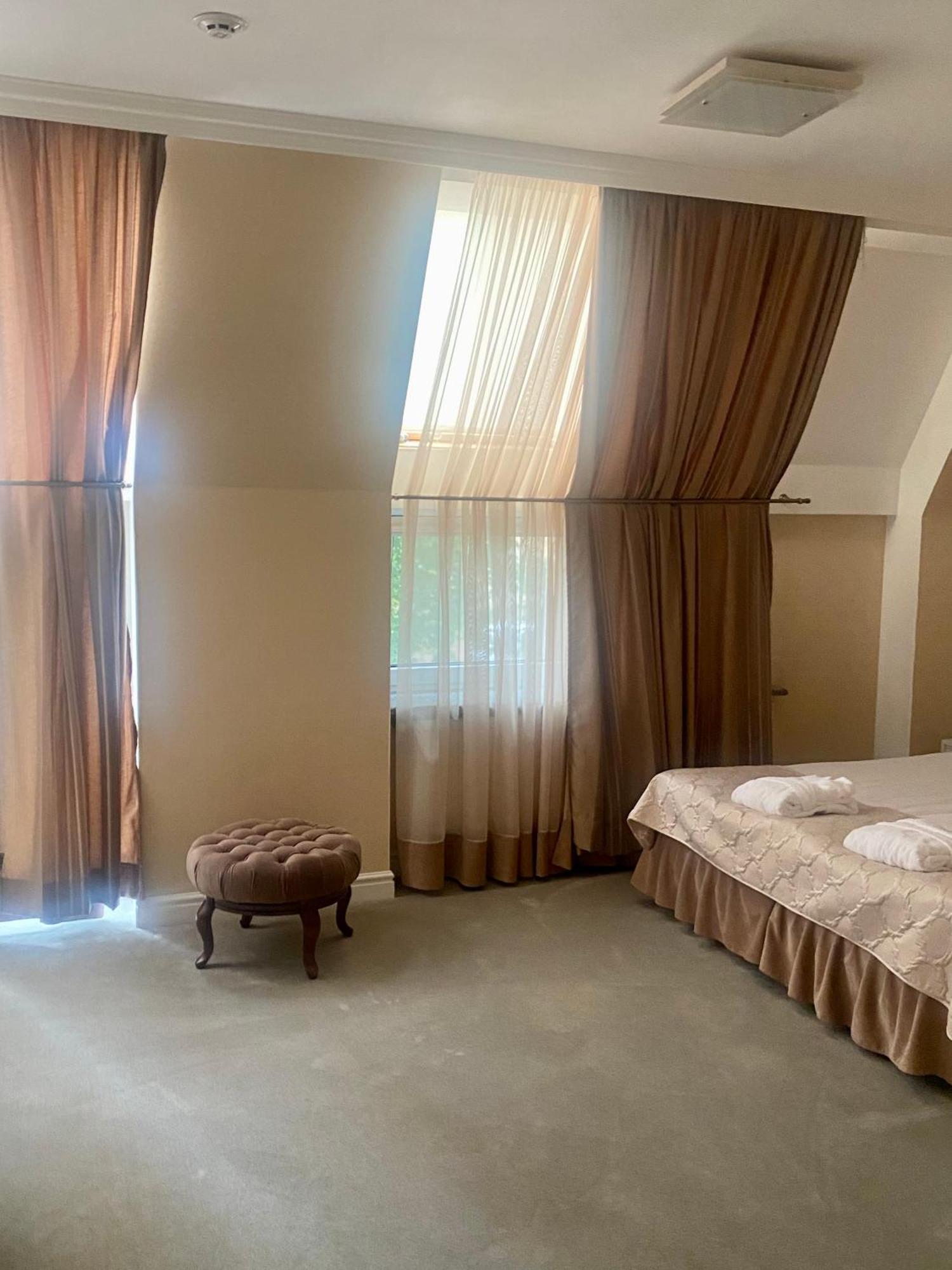 Boutique Hotel Deluxe Kamianets-Podilskyi Exterior foto